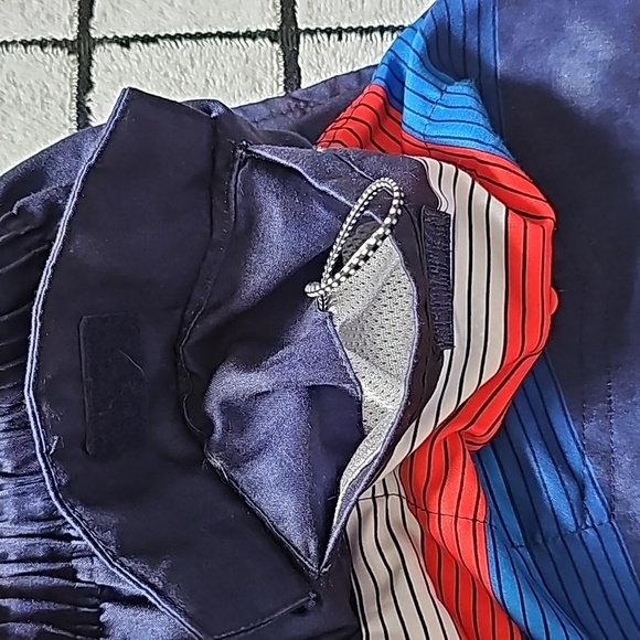 STUNNING BURNSIDE NAVY SWIM TRUNKS - Picture 8 of 10